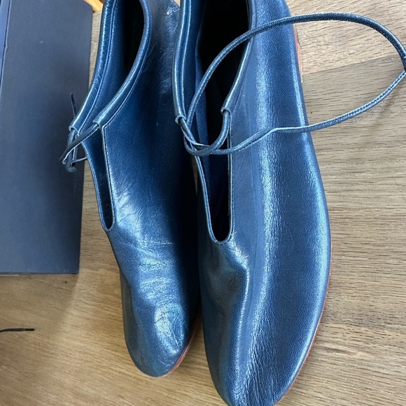 Martiniano Glove Booties, Size 41 - Picture 2 of 4